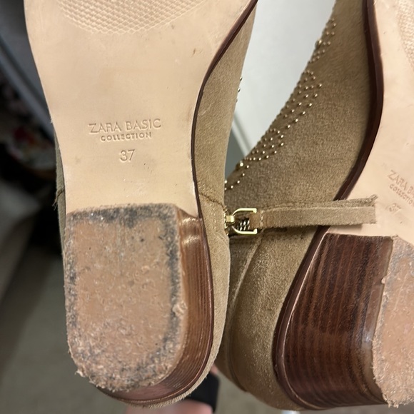 Zara suede western boots with studs , sz 37/ 7 - Picture 3 of 6